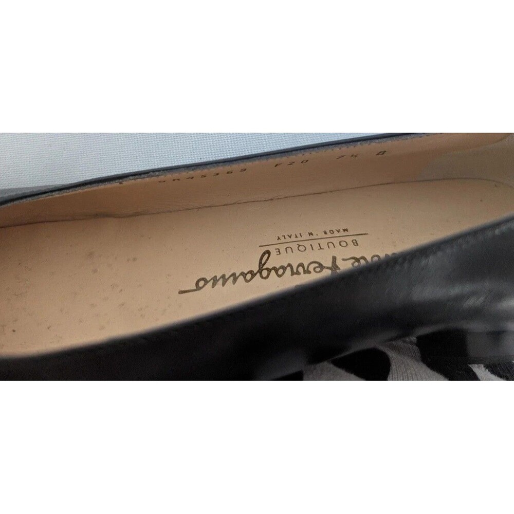 Salvatore Ferragamo Womens Shoes Sz 7.5B Boutique Gancini Cap Toe Black Leather - Picture 5 of 8